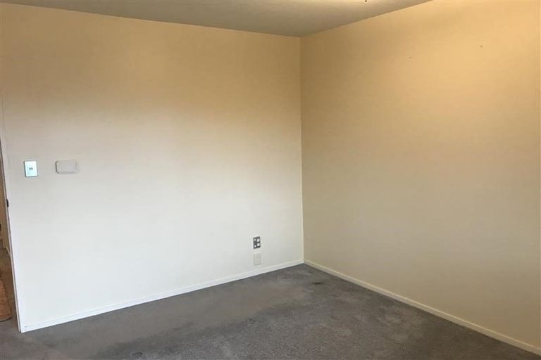 Photo of property in 3/17 Pannill Place, Oteha, Auckland, 0632