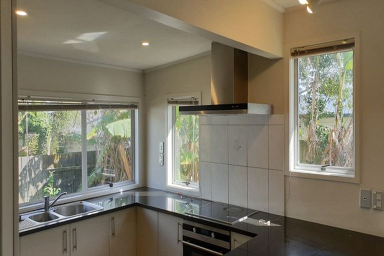 Photo of property in 501b Weymouth Road, Weymouth, Auckland, 2103