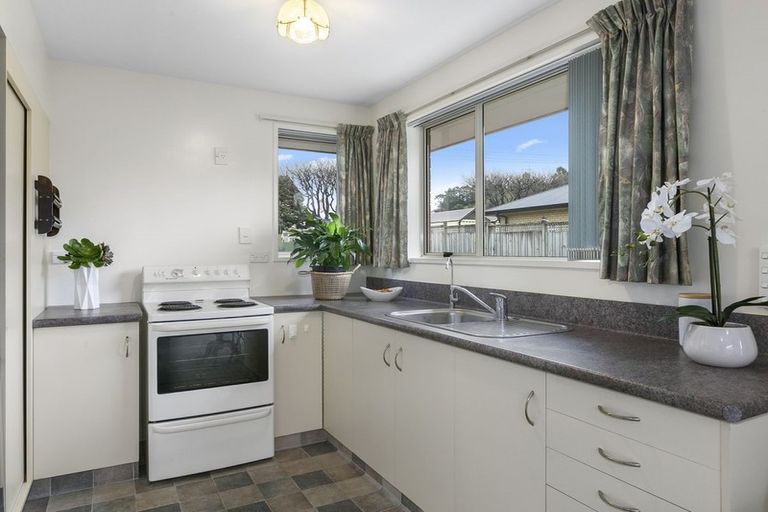 Photo of property in 66b Law Street, Caversham, Dunedin, 9012