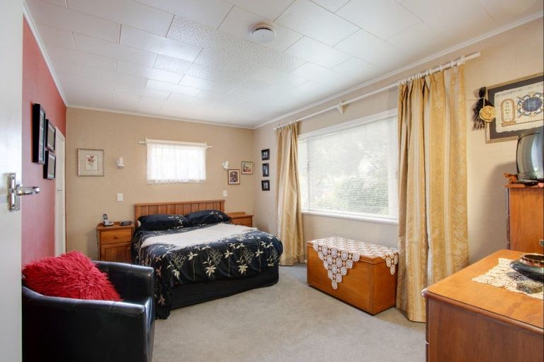 Photo of property in 39 Hillary Crescent, Maraenui, Napier, 4110