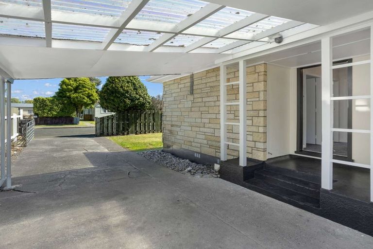 Photo of property in 1238 Cunningham Crescent, Mayfair, Hastings, 4122