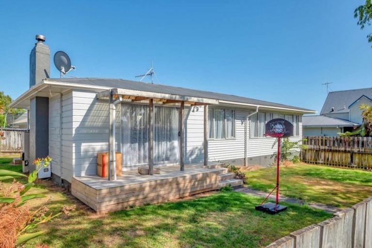 Photo of property in 4a Queen Road, Bellevue, Tauranga, 3110