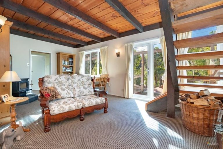 Photo of property in 246 Plateau Road, Te Marua, Upper Hutt, 5018