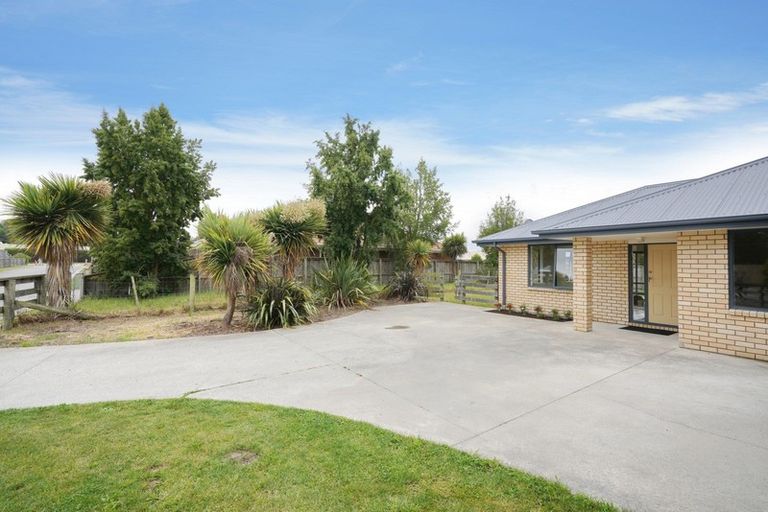 Photo of property in 32 Wellington Street, Ashley, Rangiora, 7477