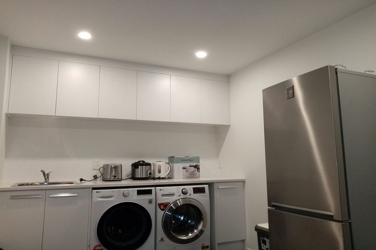 Photo of property in 71 Joseph Street, Flat Bush, Auckland, 2019