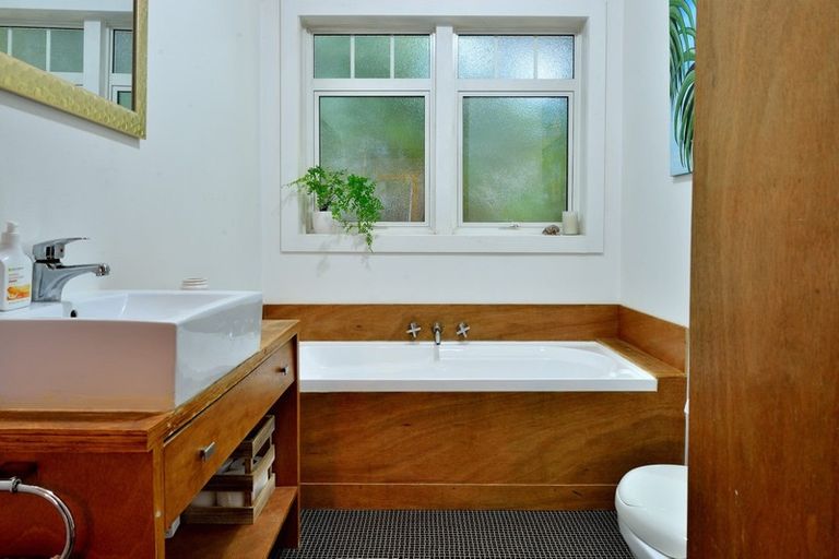 Photo of property in 22 Hurahura Road, Inner Kaiti, Gisborne, 4010