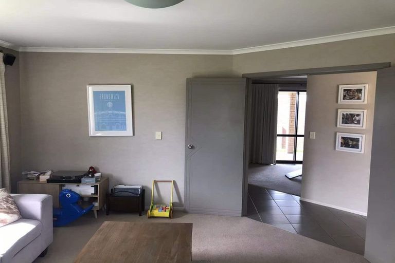 Photo of property in 21 Santiago Place, Flagstaff, Hamilton, 3210