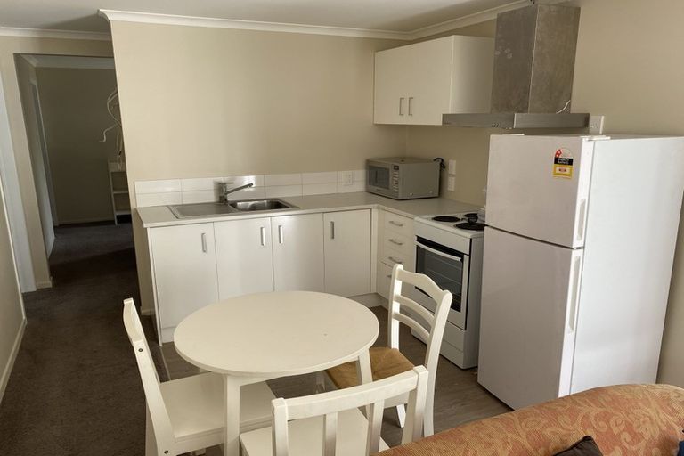 Photo of property in 23 Downing Street, Glenfield, Auckland, 0629