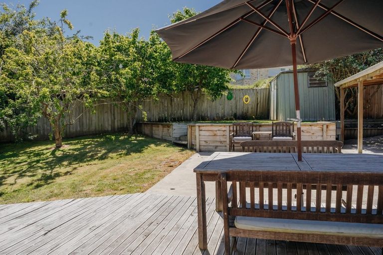 Photo of property in 11 Maire Street, Wairakei, Taupo, 3332