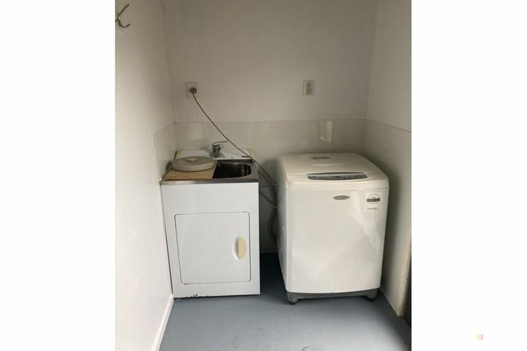 Photo of property in 20 Manse Street, Waimate, 7924