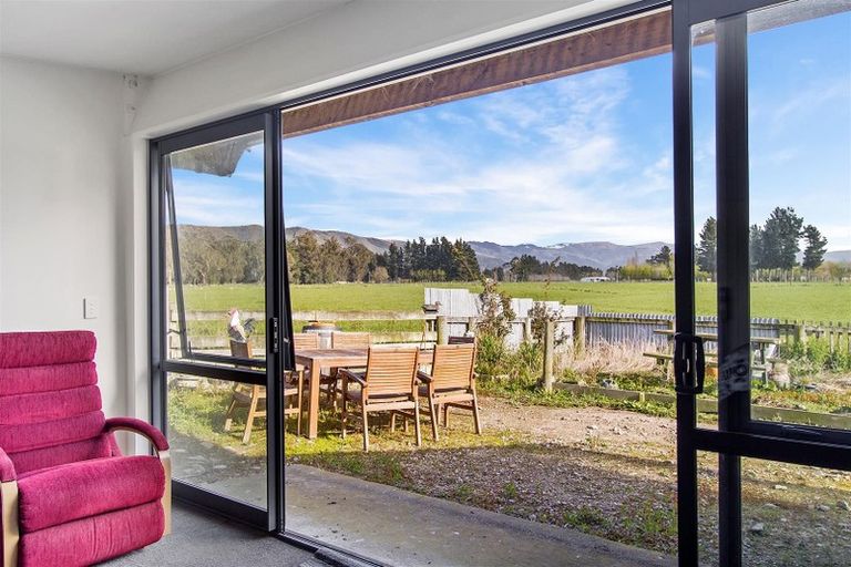 Photo of property in 192 Waihao Back Road, Waimate, 7979