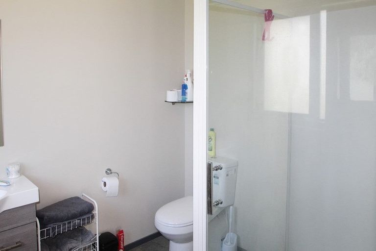 Photo of property in 22 Kinnaird Street, Herbert, Oamaru, 9495