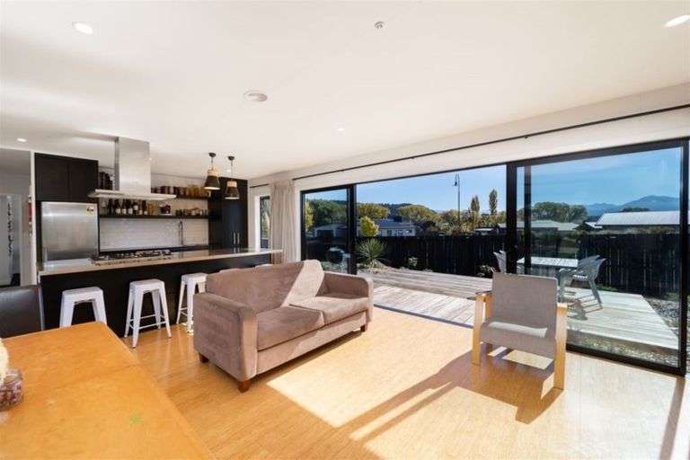 Photo of property in 31 Alice Burn Drive, Luggate, Wanaka, 9383