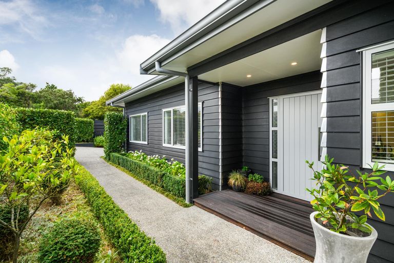 Photo of property in 111 James Line, Kelvin Grove, Palmerston North, 4414