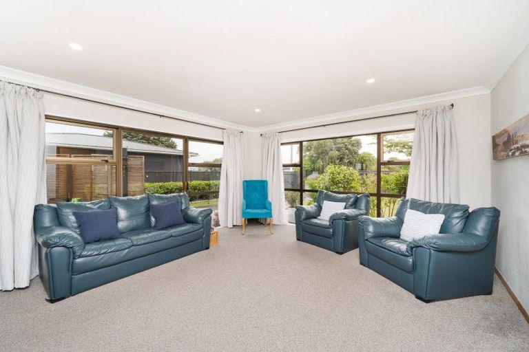Photo of property in 14 Pitama Road, Awapuni, Palmerston North, 4412