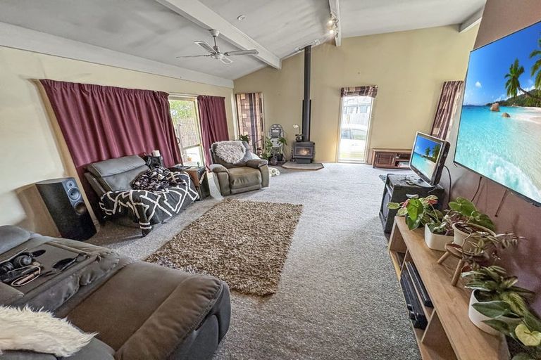 Photo of property in 238 Mairehau Road, Burwood, Christchurch, 8083