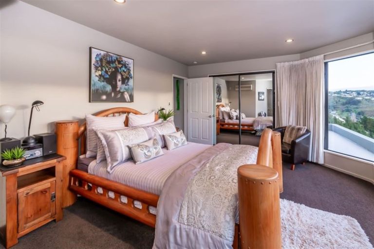 Photo of property in 8a Vista Place, Huntsbury, Christchurch, 8022