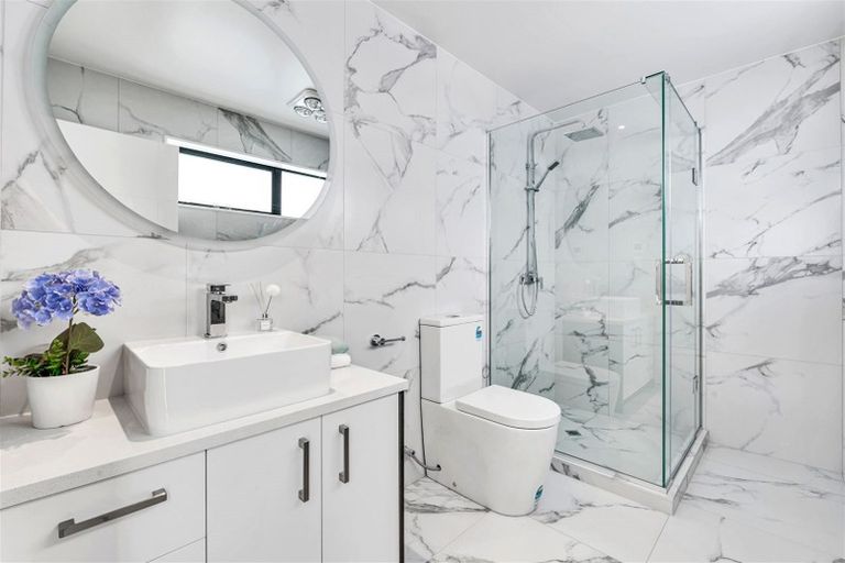 Photo of property in 51 Hikuawa Road, Flat Bush, Auckland, 2019