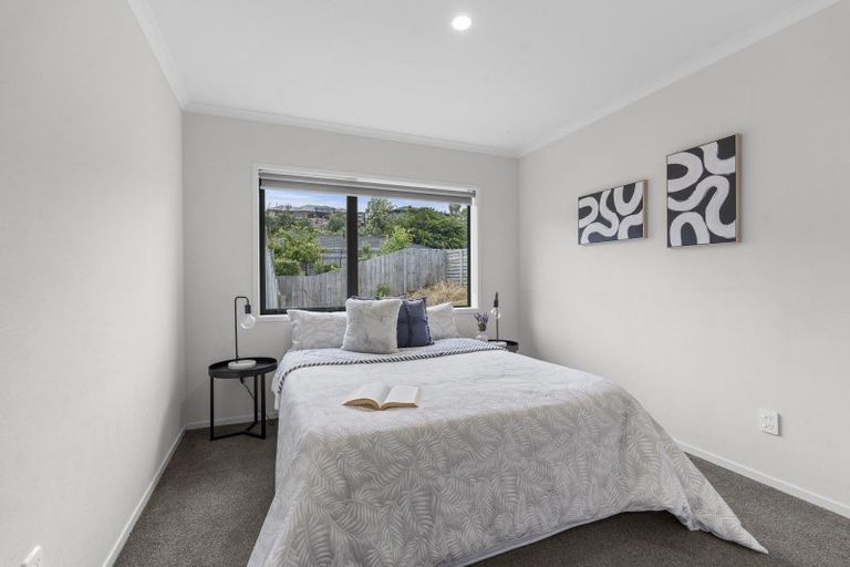 Photo of property in 7 Totarahoe Lane, Whalers Gate, New Plymouth, 4310