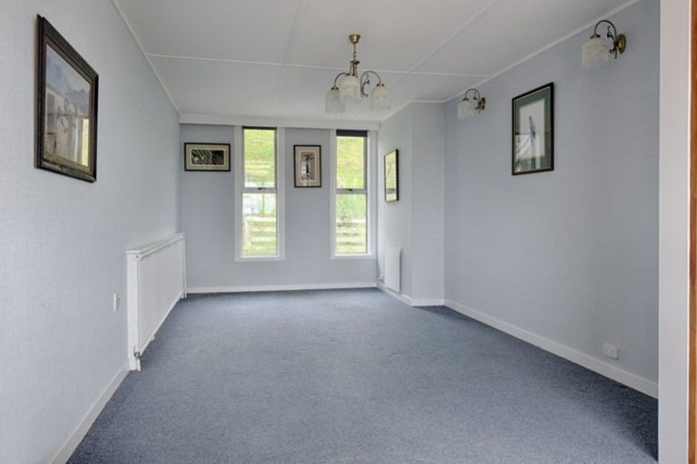 Photo of property in 123 Talbot Street, East Gore, Gore, 9771