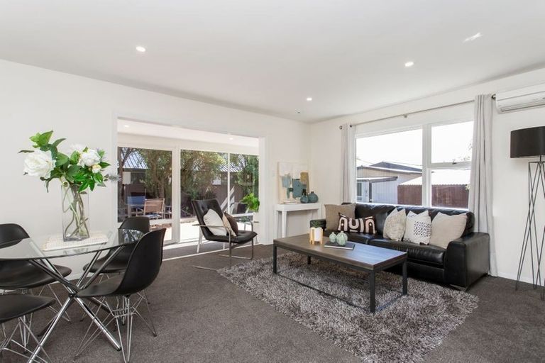 Photo of property in 15 Suffolk Street, Phillipstown, Christchurch, 8011