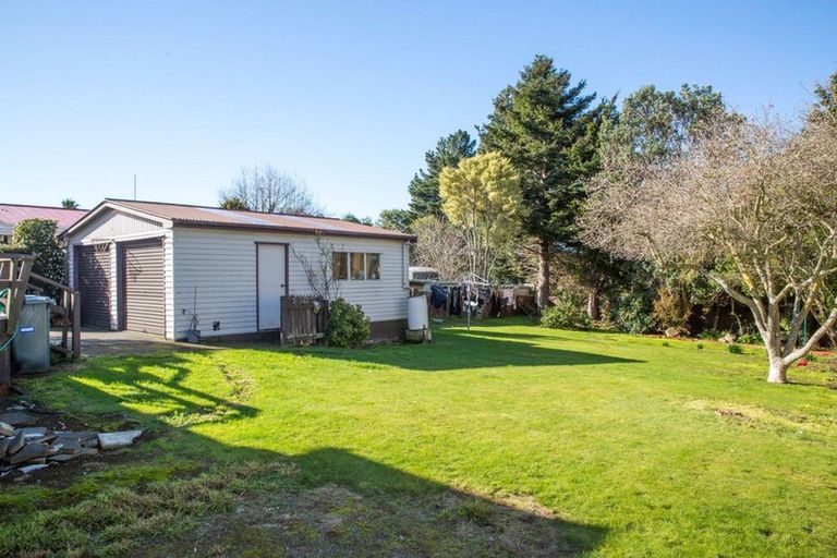 Photo of property in 14 Ries Street, Dannevirke, 4930