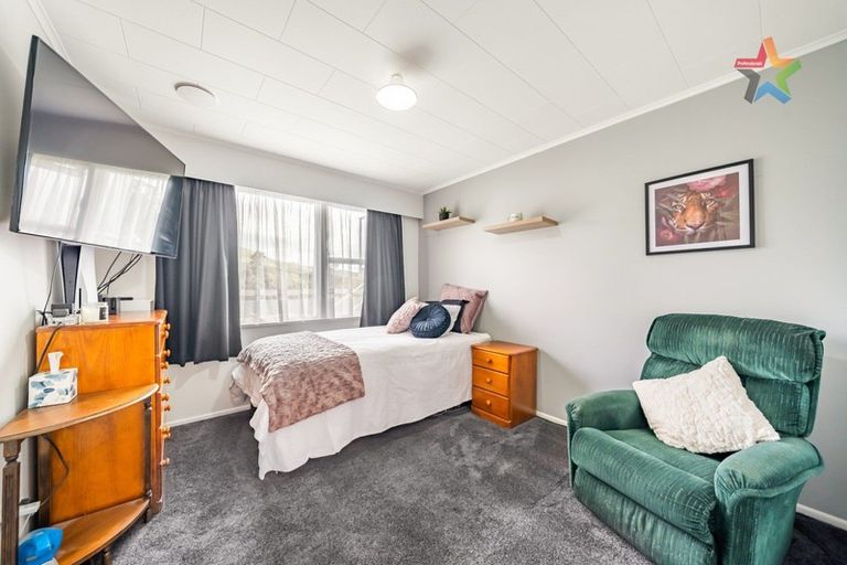 Photo of property in 131 Major Drive, Kelson, Lower Hutt, 5010