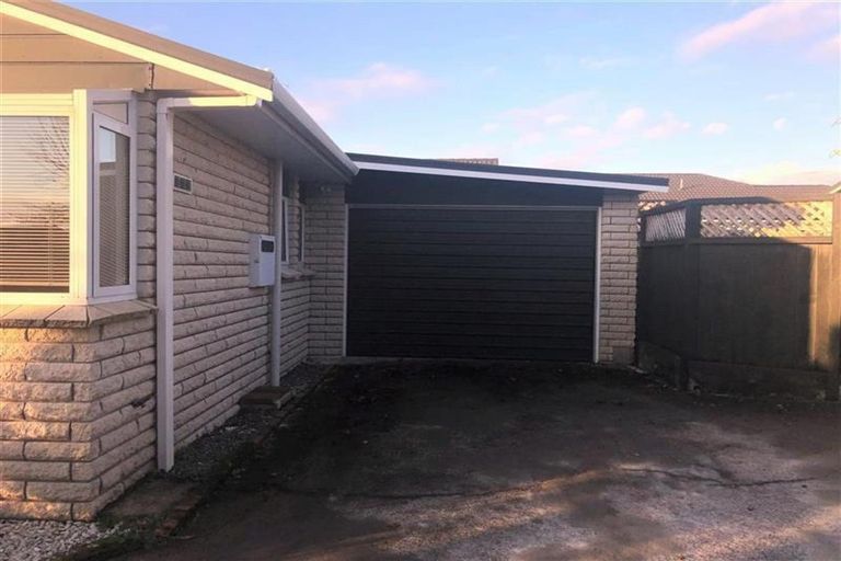 Photo of property in 1/13 Wesley Avenue, Frankleigh Park, New Plymouth, 4310