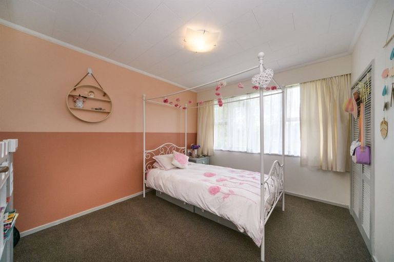 Photo of property in 1 Kimberley Grove, Westbrook, Palmerston North, 4412