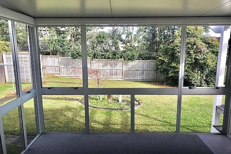 Photo of property in 3/5 Dodson Avenue, Milford, Auckland, 0620