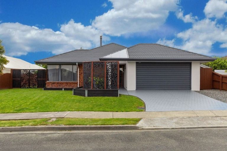 Photo of property in 52 Aldinga Avenue, Stoke, Nelson, 7011