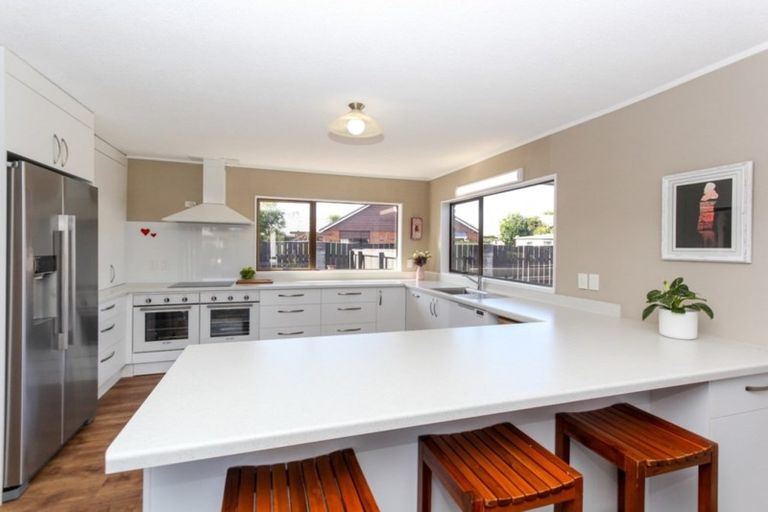 Photo of property in 13a Karamea Street, Whalers Gate, New Plymouth, 4310
