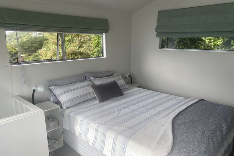 Photo of property in 1 Fettes Crescent, Seatoun, Wellington, 6022