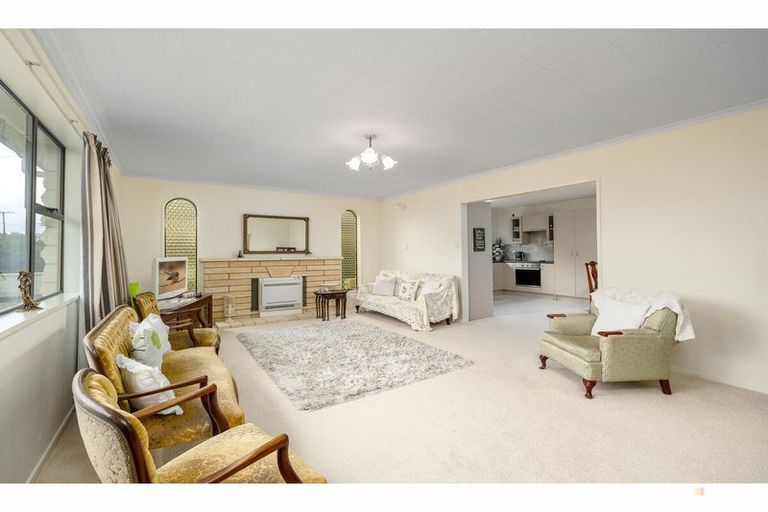 Photo of property in 6 Bond Street, Waimate, 7924