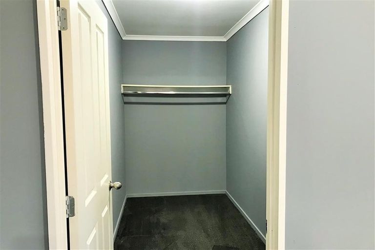 Photo of property in 66 Robert Ross Place, Clendon Park, Auckland, 2103