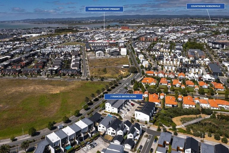 Photo of property in 7 Frances Bryers Road, Hobsonville, Auckland, 0616