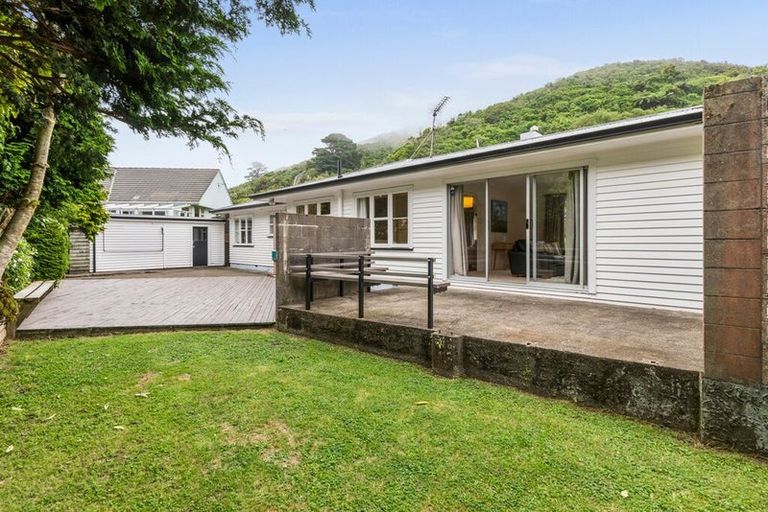 Photo of property in 181 Campbell Street, Karori, Wellington, 6012