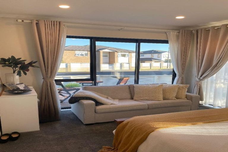 Photo of property in 13 Brickworks Bay Road, Hobsonville, Auckland, 0618