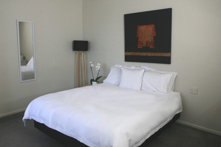 Photo of property in 65 Wellesley Road, Napier South, Napier, 4110