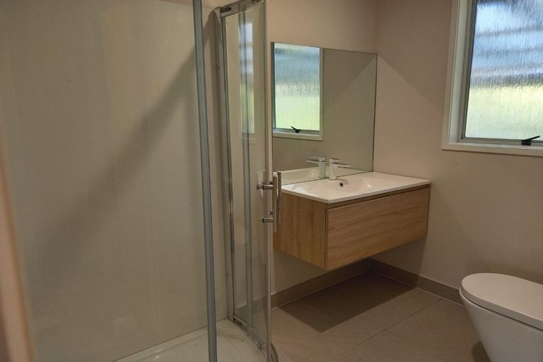 Photo of property in 23 Spinella Drive, Bayview, Auckland, 0629