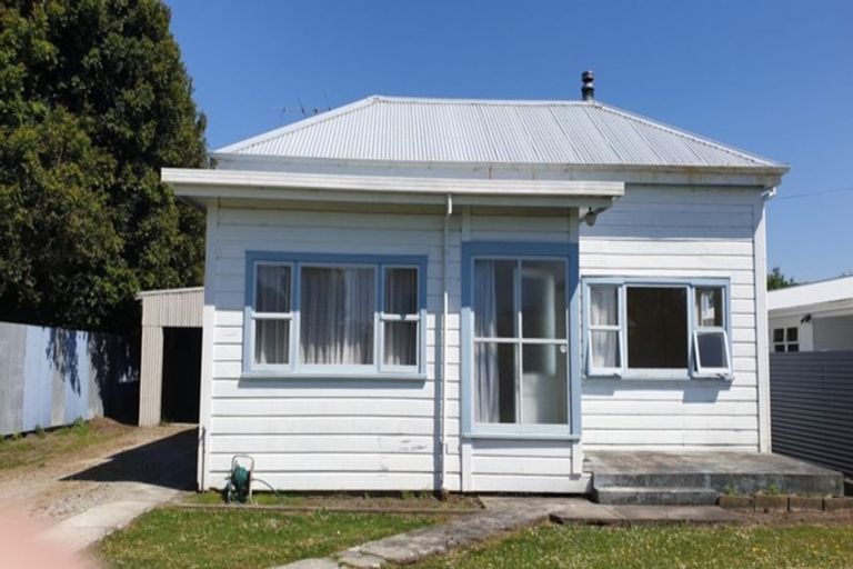Photo of property in 76 Atkinson Street, Mangapapa, Gisborne, 4010