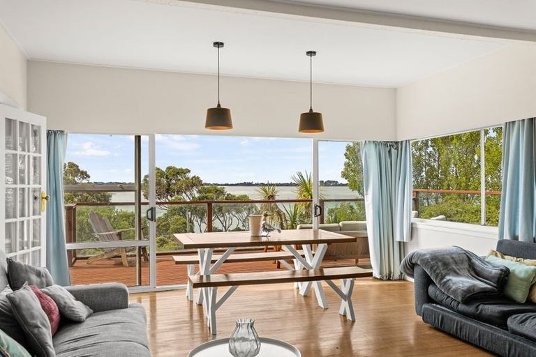 Photo of property in 7 Rangatira Terrace, Mount Pleasant, Christchurch, 8081