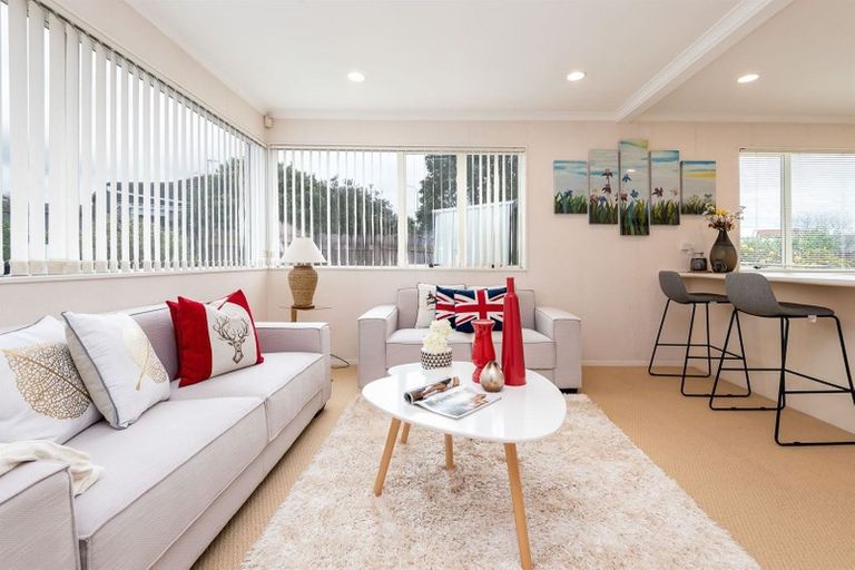 Photo of property in 2/16c Edendale Road, Somerville, Auckland, 2014