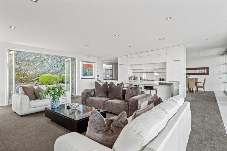 Photo of property in 74 Panorama Terrace, Queenstown, 9300