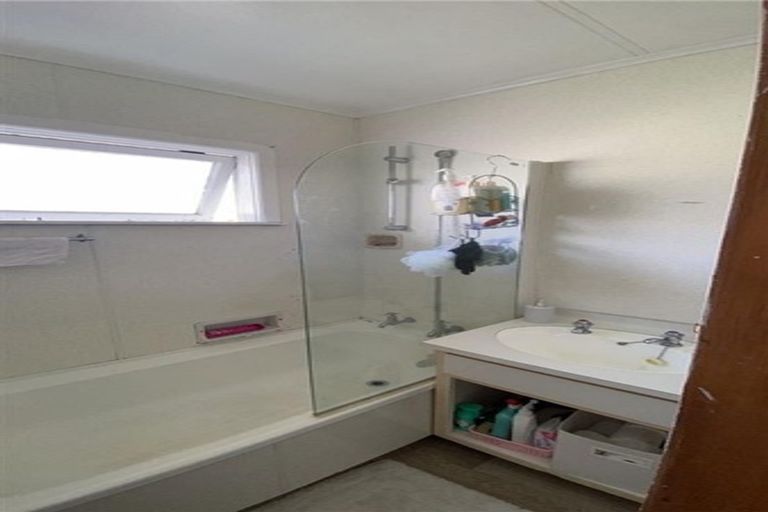 Photo of property in 6 Linley Place, Levin, 5510