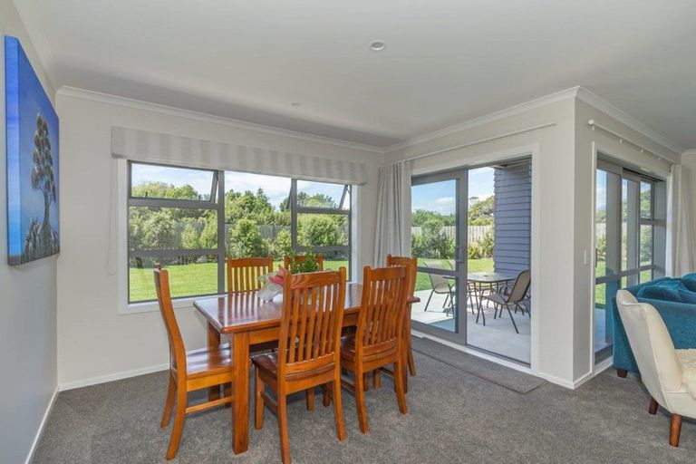 Photo of property in 26 Riveredge Terrace, Ohau, Levin, 5570