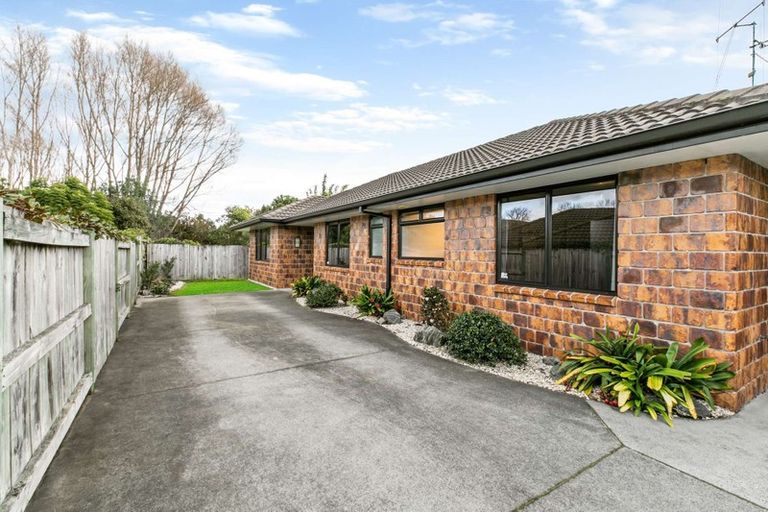 Photo of property in 28 Rosella Drive, Welcome Bay, Tauranga, 3112
