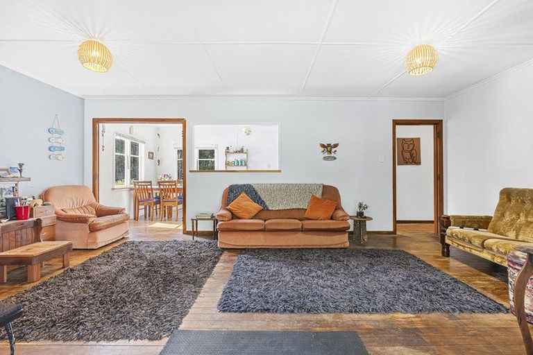 Photo of property in 4 Oha Street, Mokau, 4376