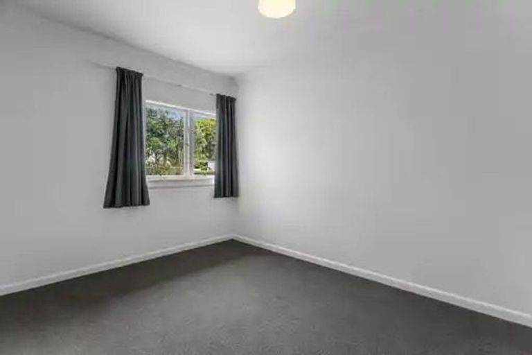 Photo of property in 215 River Road, Claudelands, Hamilton, 3214