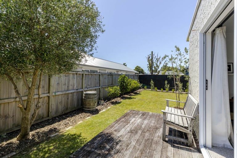 Photo of property in 4 Raleigh Street, Vogeltown, New Plymouth, 4310